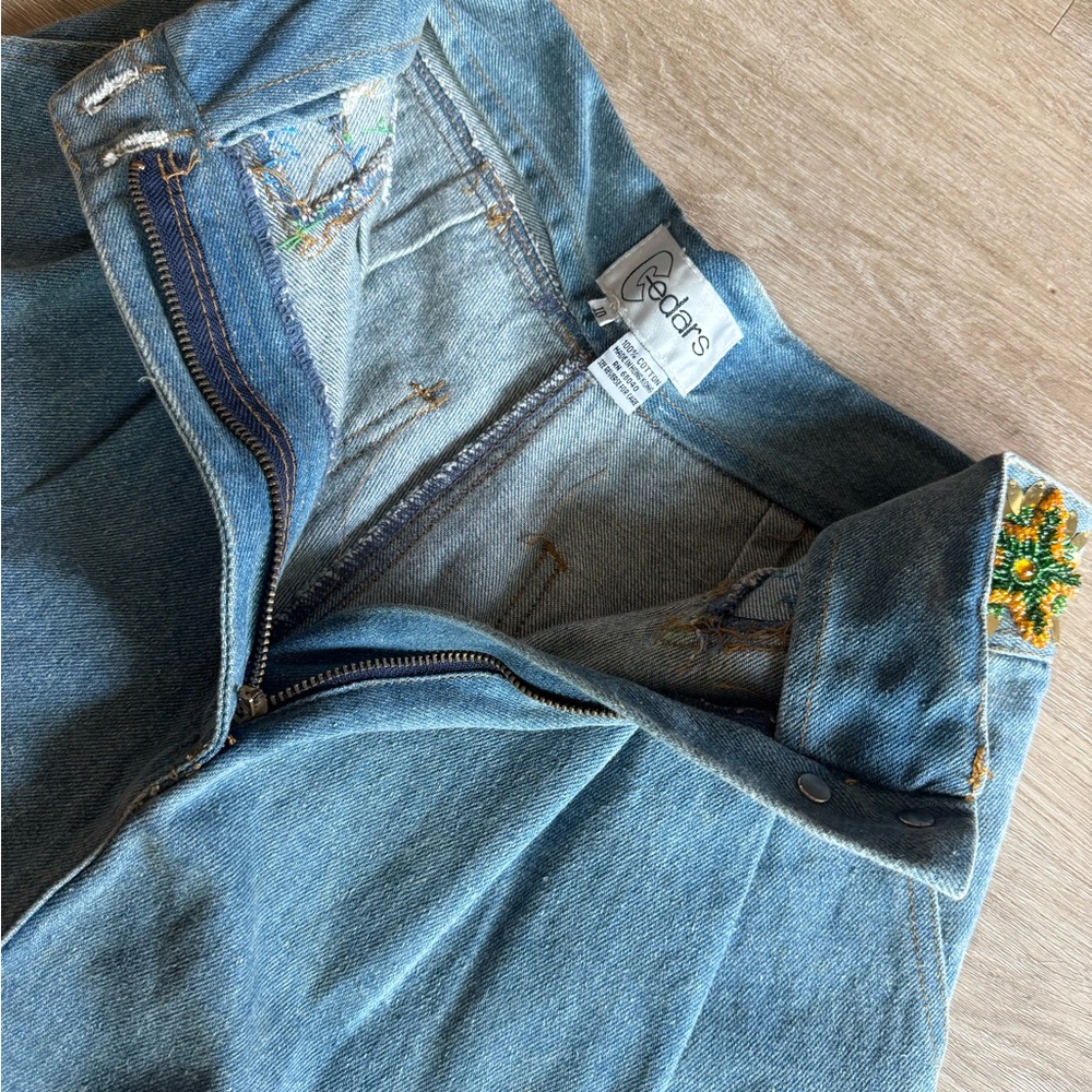 Vintage culottes/mom jeans with beading - Picture 3 of 9